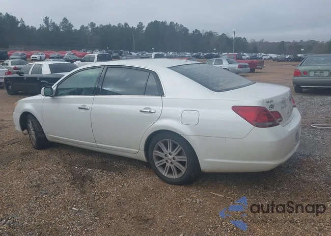 4T1BK36B59U350111: 43890747