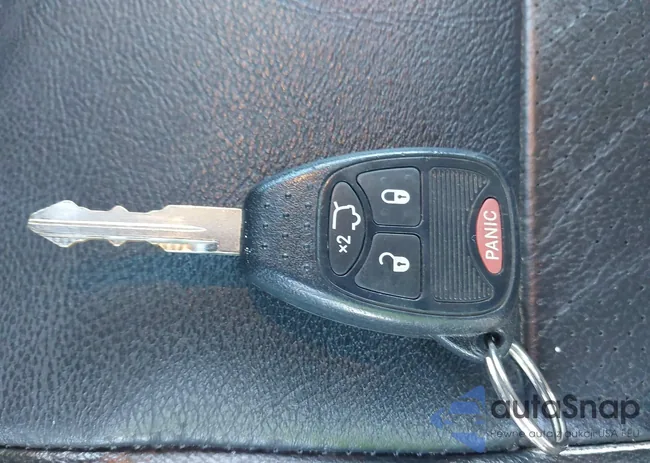 1C4PJMAK2CW207056: 43890769