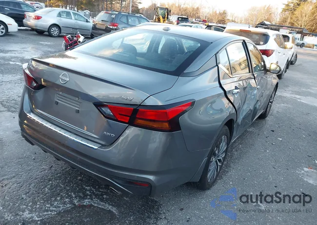 1N4BL4DW6PN405756: 43891842