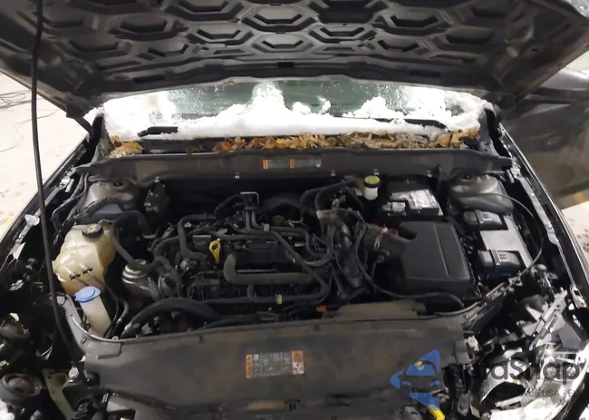 3FA6P0HD9LR258122: 43892134