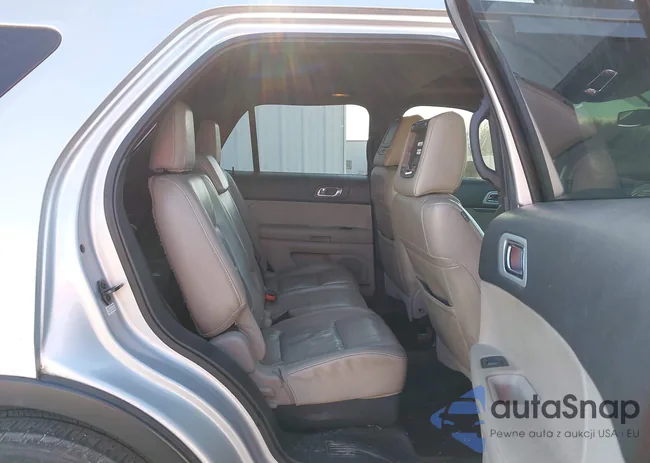 1FMHK7D80CGA39524: 43892151