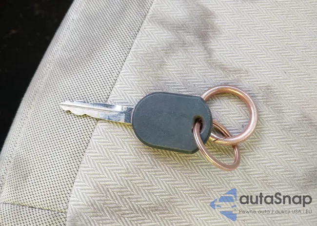 2FMGK5B85EBD39735: 43892156