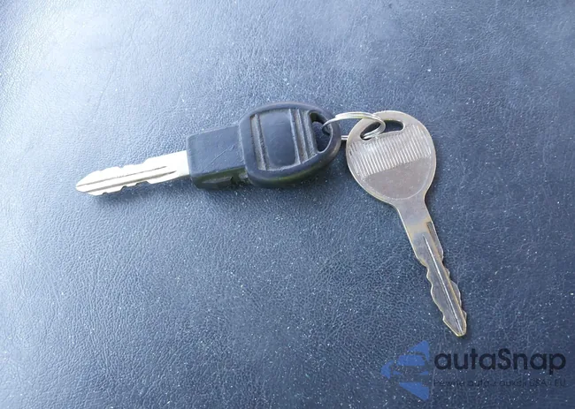 3D7UT2CL9AG165932: 43892170