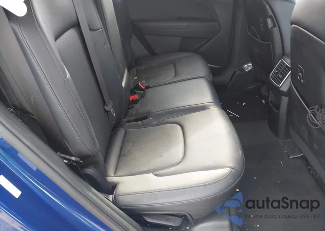 5XYK33AF2PG104577: 43892347