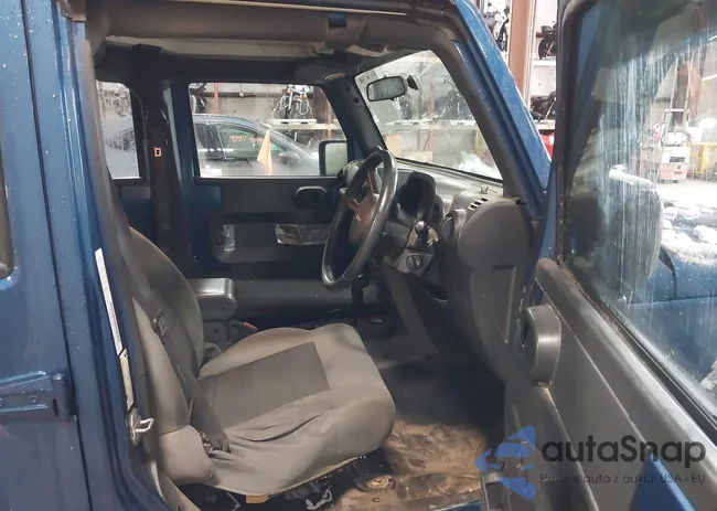 1J4BZ3H14AL153083: 43892353