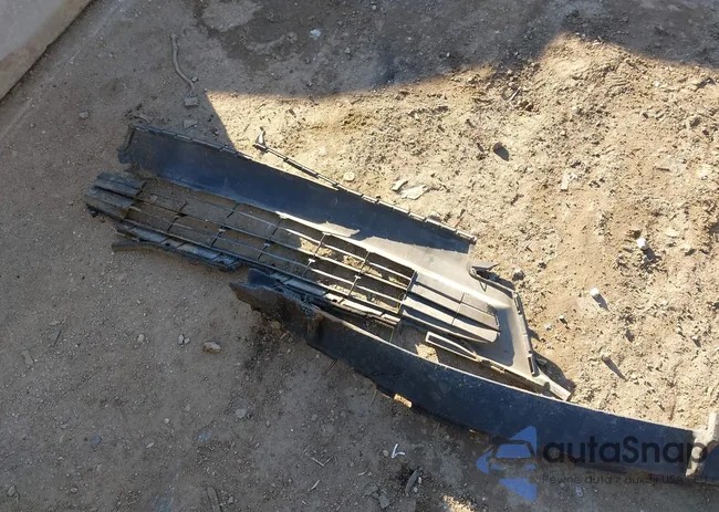 JTMRJREV1GD059347: 43892387