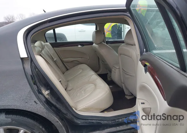 1G4HD57238U150230: 43892392