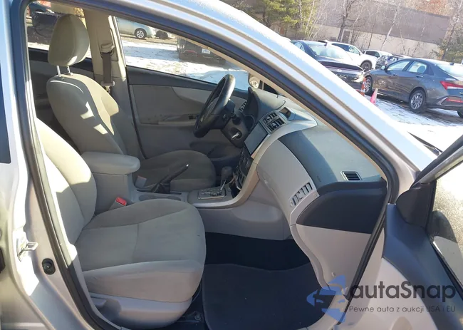 5YFBU4EE1DP174731: 43891506