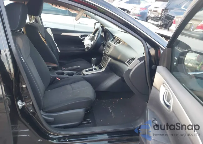 3N1AB7AP7EY218455: 43891580