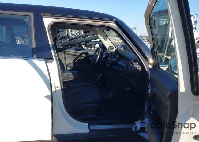 WMWXS5C54FT832443: 43891711