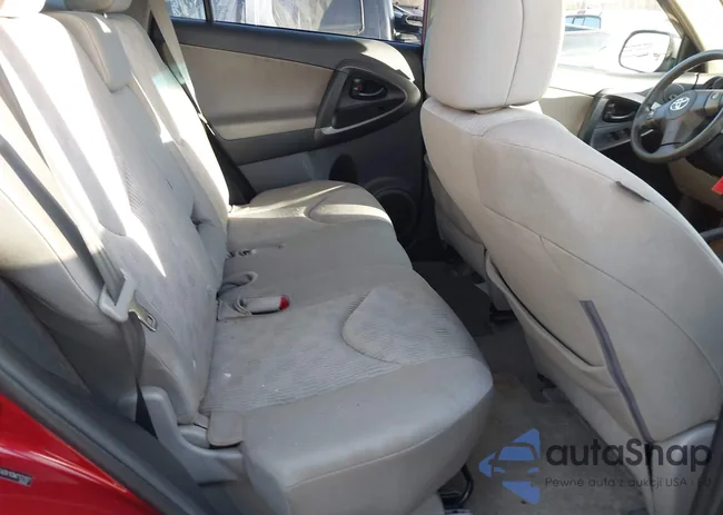 2T3BF4DV1CW213107: 43891764