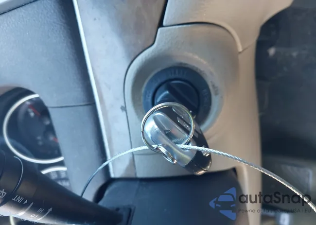 KM8NU4CC9CU198075: 43892910