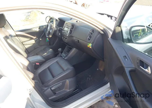 WVGAV7AX7CW577003: 43892959