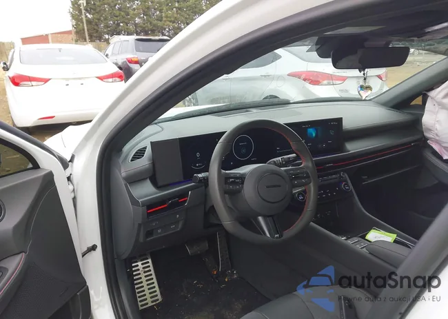 KMHL54JC1SA432300: 43893108