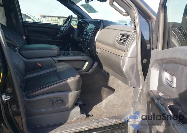 1N6AA1FB5LN506976: 43893174