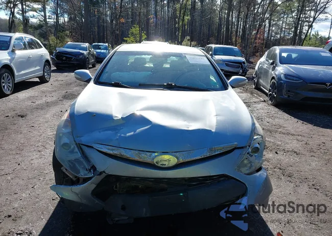 KMHEC4A41EA116701: 43893181