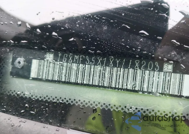 1G8MF35X18Y118203: 43893352