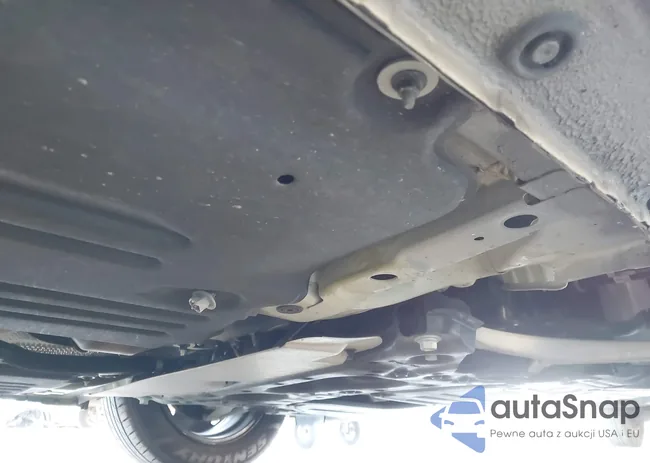 KNDCP3LE8R5150147: 43893419