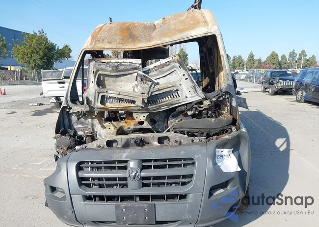 3C6TRVCG2HE528691: 43892545