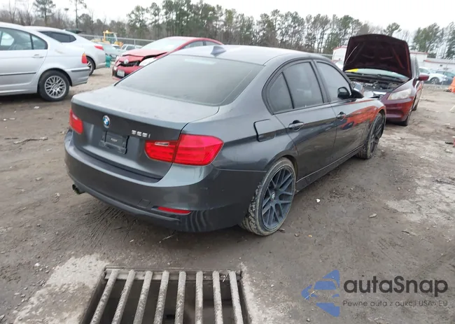 WBA3A5C51CF340920: 43893907