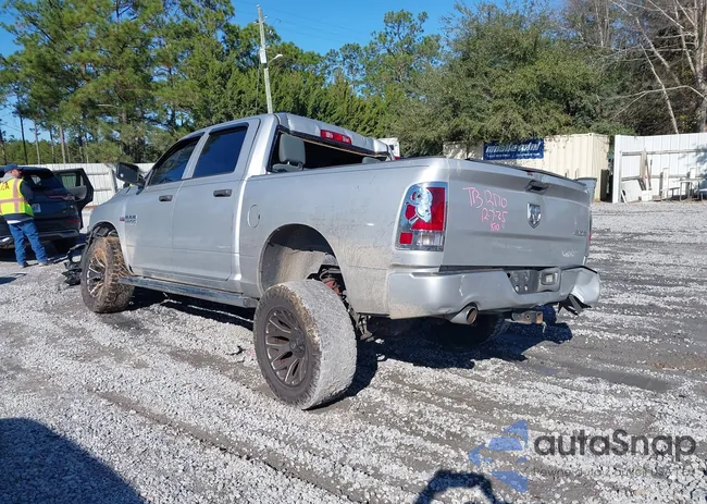 1C6RR7KT8FS758136: 43893918