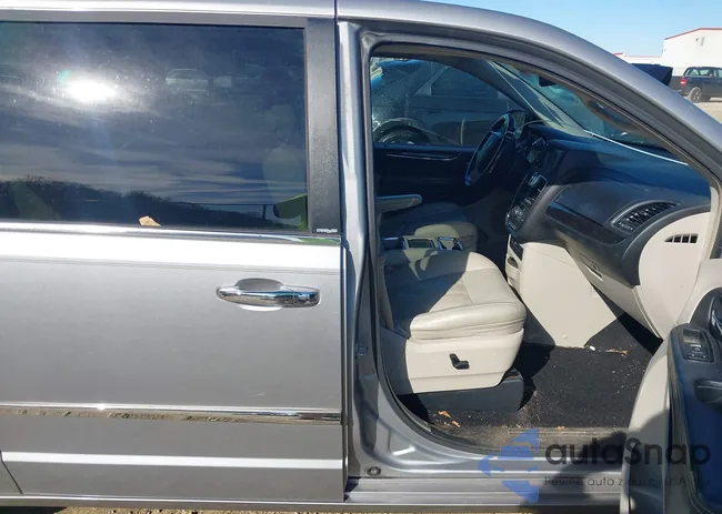 2C4RC1CG3DR809727: 43893947