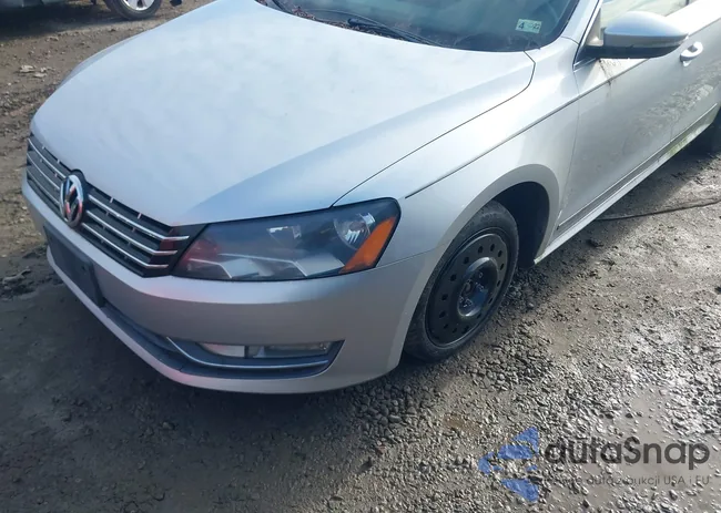 1VWCN7A3XCC094811: 43894023