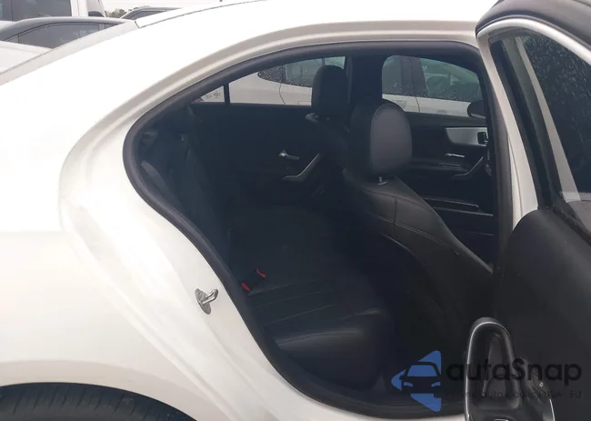 WDD3G4FB2KW035122: 43894044