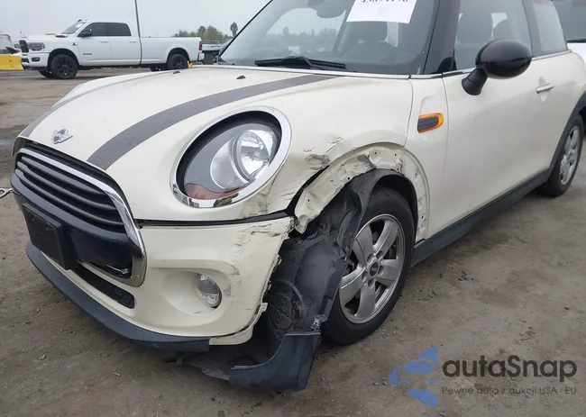 WMWXP5C57J3C65545: 43894196