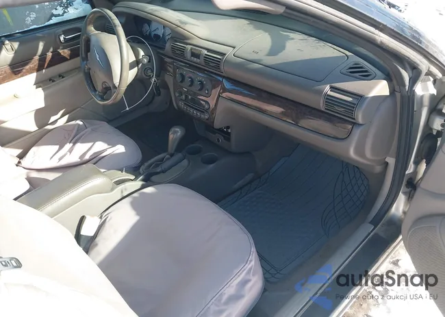 1C3EL65R85N503572: 43894250