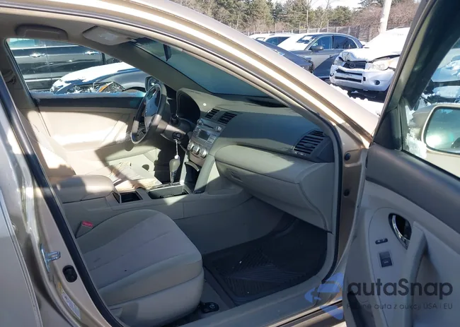 4T4BF3EK2BR136100: 43893496