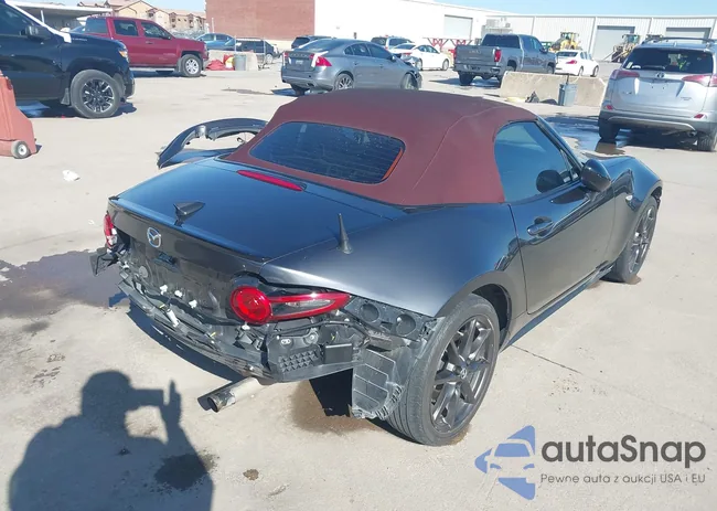 JM1NDAC73J0205354: 43893654