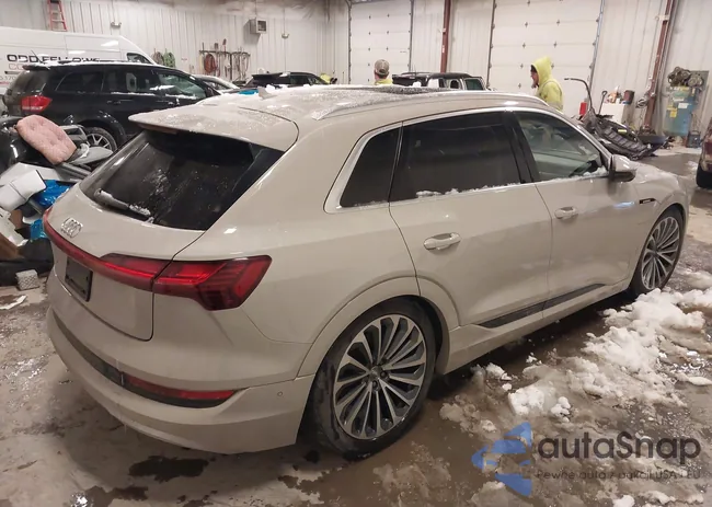 WA1VABGE7KB012731: 43893778