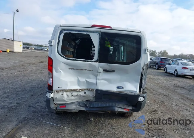 1FTYR1ZM5HKB10451: 43893797