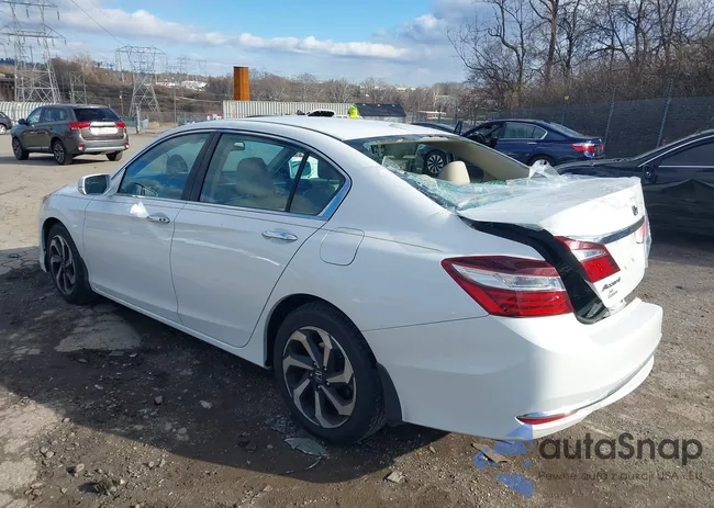 1HGCR2F80GA106207: 43893833