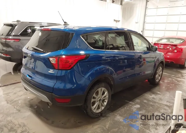 1FMCU9GD8KUA20051: 43893841