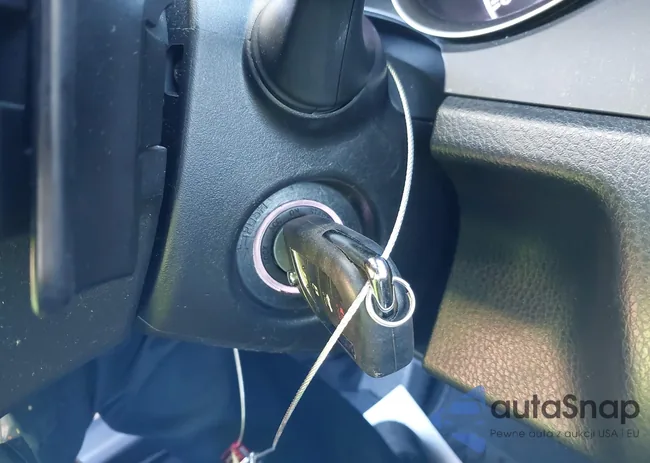 4T1G11AK0NU661167: 43894865