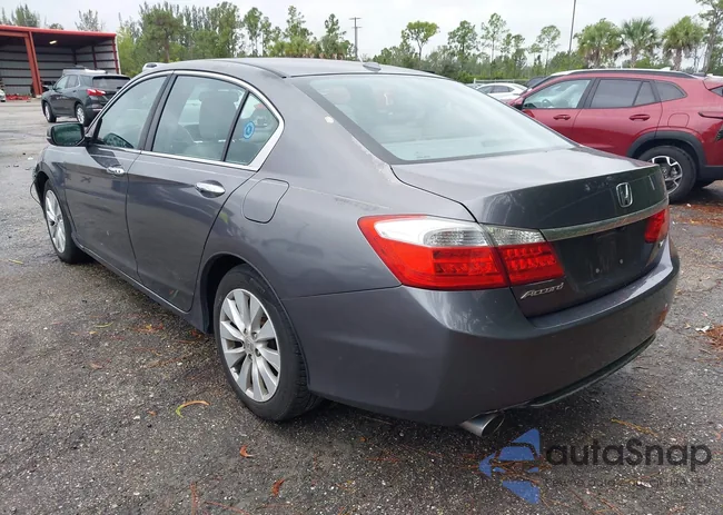 1HGCR3F83EA034762: 43894868