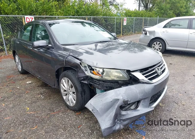 1HGCR3F83EA034762: 43894868