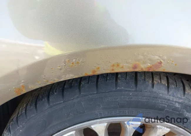 3FA6P0K92DR130049: 43894902