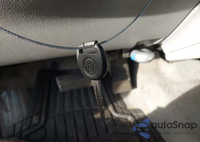 2G4WC582361177574: 43895080