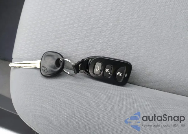 KMHDU46D17U187383: 43895103