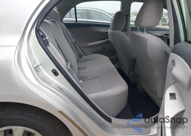 JTDBU4EE0BJ098615: 43895143