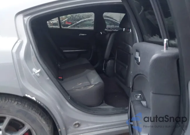 2C3CDXJG5HH582078: 43895207