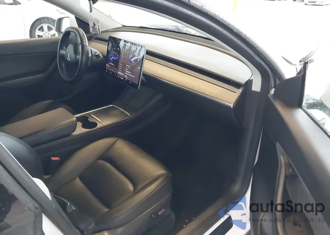 7SAYGDEE0NF311935: 43895273