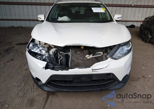 JN1BJ1CP1HW029846: 43895330