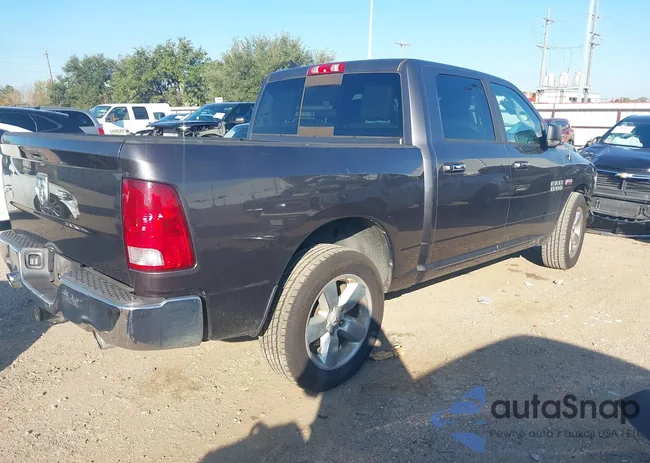 1C6RR6LT3FS742676: 43895391