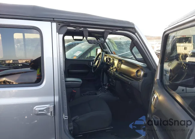 1C4HJXDN4JW228791: 43895399