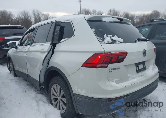 3VV2B7AX2KM060001: 43895429