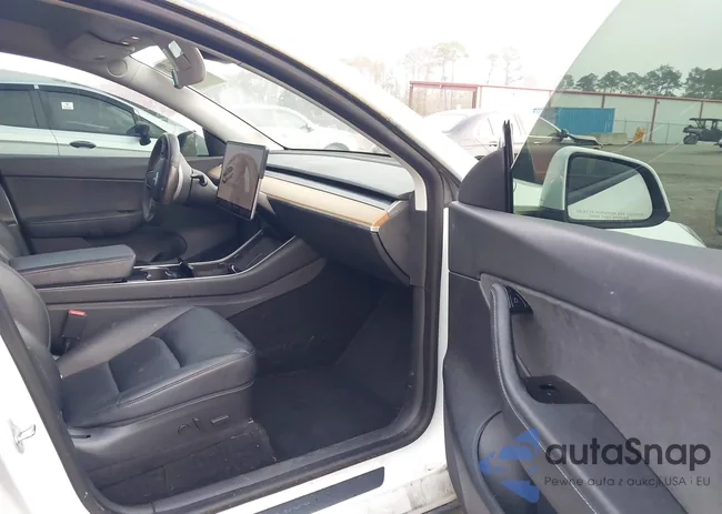 5YJYGDEE6LF052667: 43894443